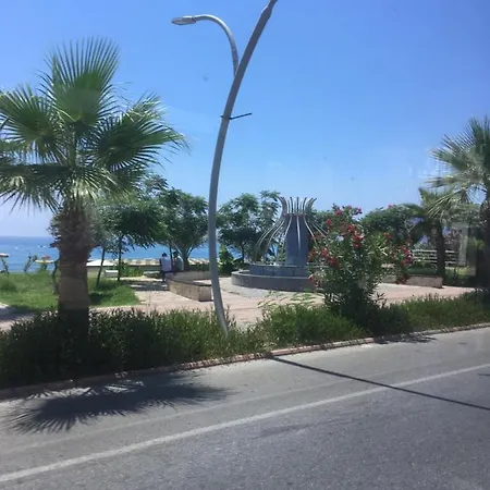 Simsek Apartman Apartamento *